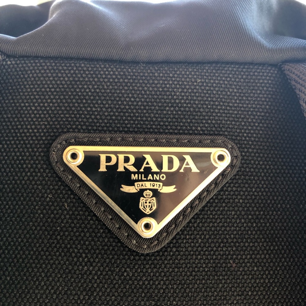 🔥SOLD🔥AUTH PRADA BLACK BACKPACK - Picture 4 of 8